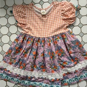 Wild Flowers Brilliant Daydream Southern Charm dress/tunic
Size 8